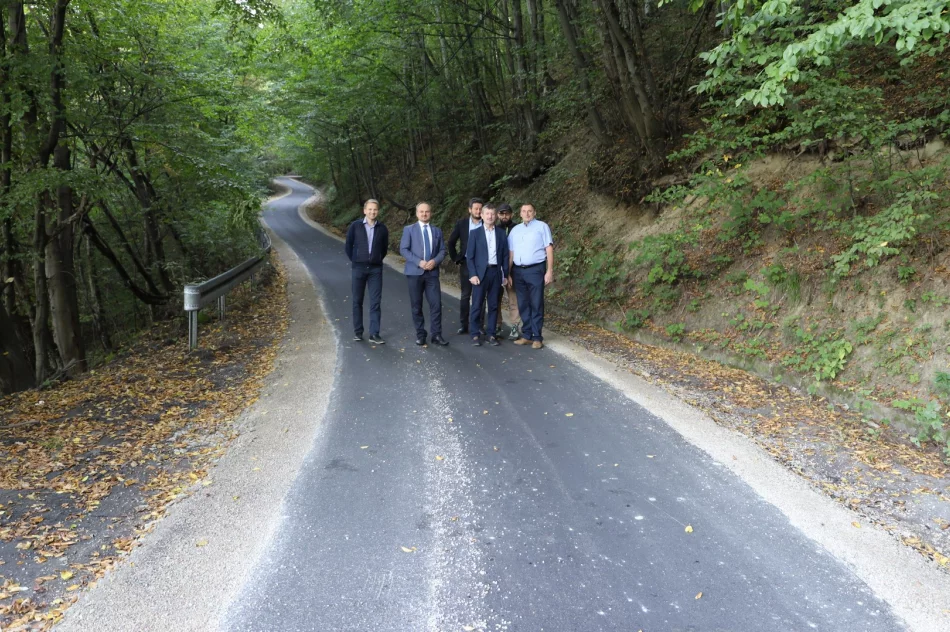 Zmodernizowane drogi w Męcinie, Młynnem i Lipowem już po odbiorach - zdjęcie 15