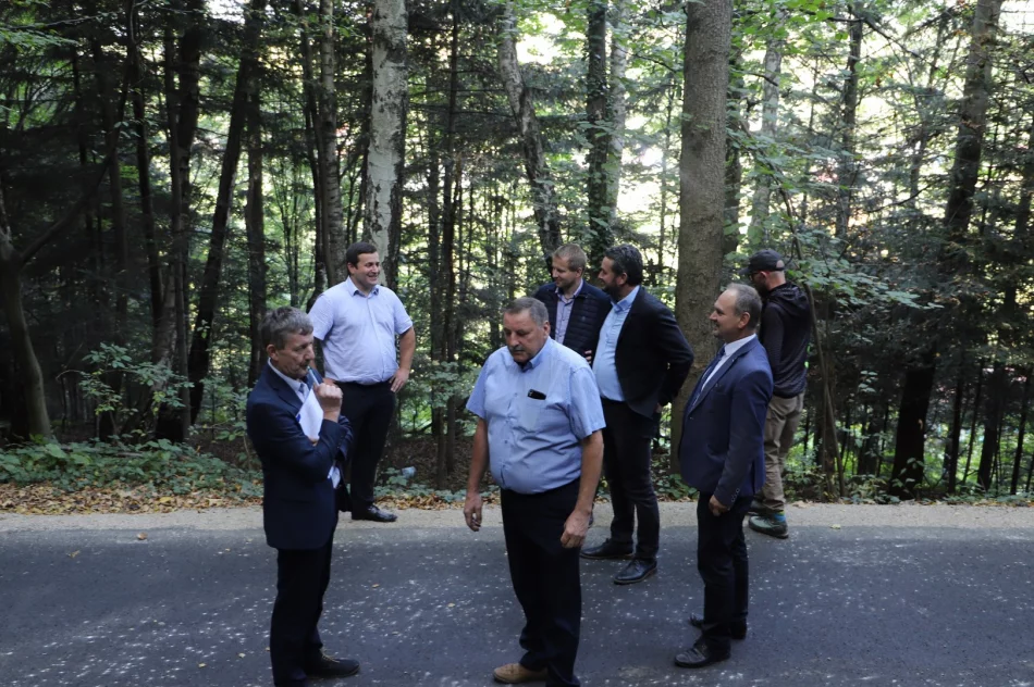 Zmodernizowane drogi w Męcinie, Młynnem i Lipowem już po odbiorach - zdjęcie 19