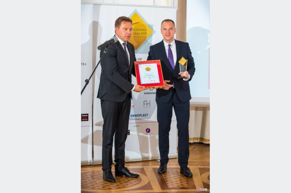 Siódma edycja Konkursu Ekskluzywna Stolarka VIP 2015 obfitująca w nagrody dla firmy Wiśniowski - zdjęcie 2