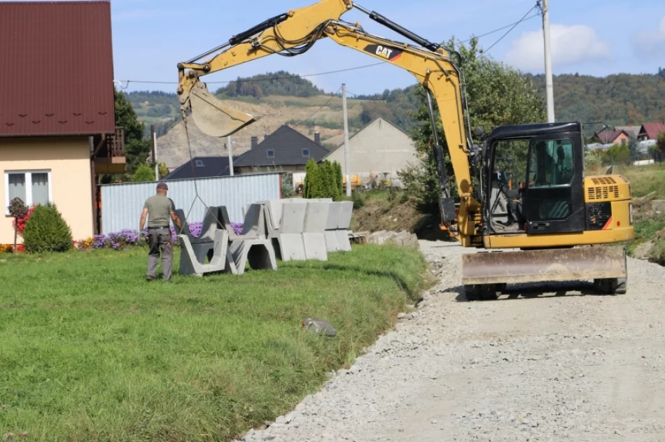 Trwa przebudowa gminnej drogi za ponad 700 tys. zł - zdjęcie 7