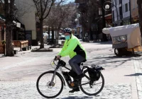 Cała Polska od soboty w żółtej strefie, z wyjątkiem 38 powiatów, w tym powiat limanowski, objętych strefą czerwoną - zdjęcie główne