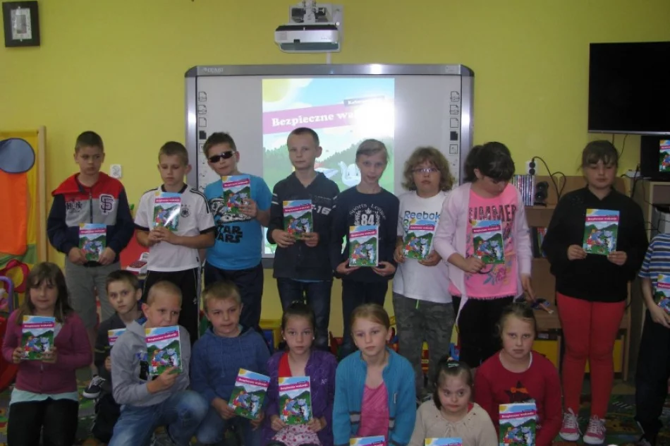Zespół Szkół w Koniuszowej bierze udział w ogólnopolskiej akcji 'Bezpieczne wakacje' - zdjęcie 2