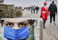 Sytuacja epidemiczna zaczyna wymykać się spod kontroli, eksperci apelują - zdjęcie główne