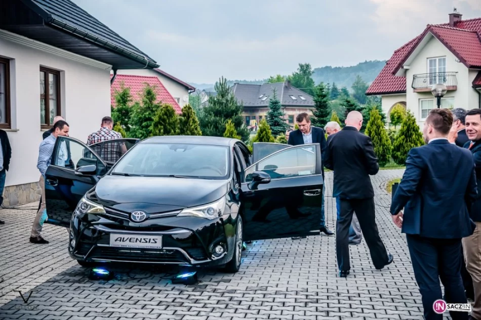 Kawał fury... premiera nowej Toyoty - zdjęcie 4