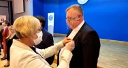 MEDAL KOMISJI EDUKACJI NARODOWEJ dla nauczyciela SP Nr 2 w Siekierczynie - zdjęcie 4