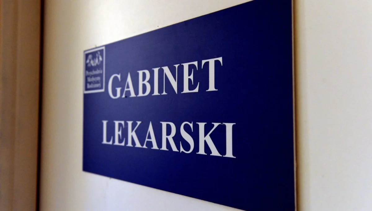 Nowy lekarz w szpitalnym ośrodku zdrowia 