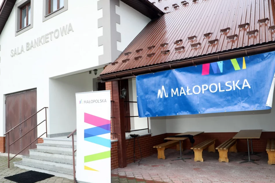 Zmodernizowano budynek remizy OSP w Starej Wsi - zdjęcie 10