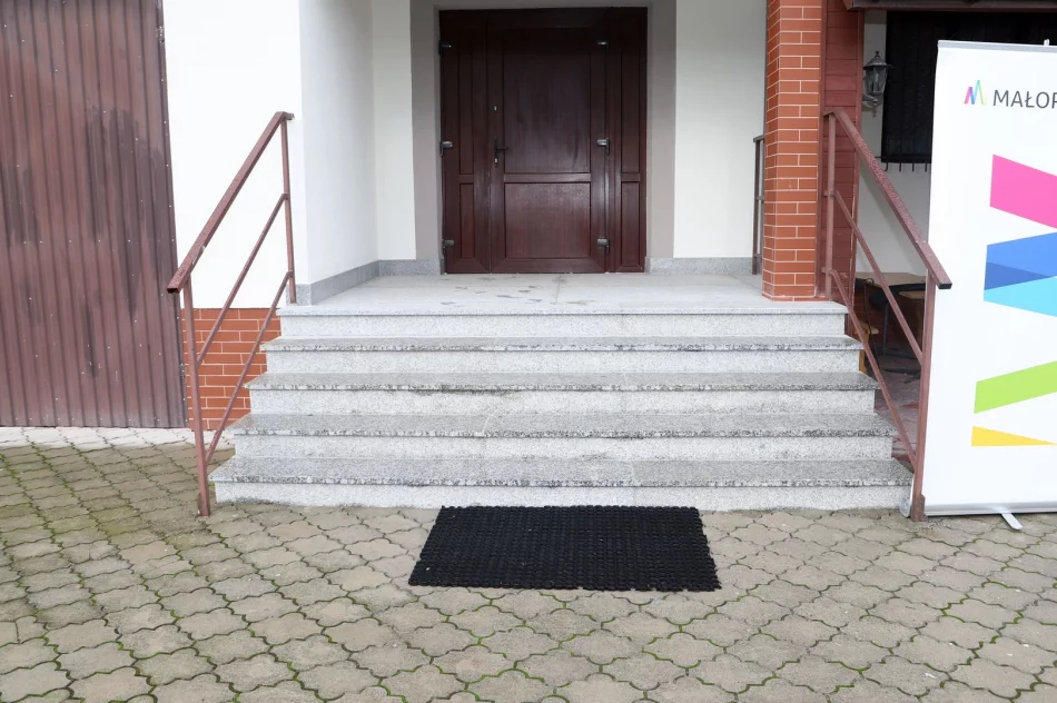 Zmodernizowano budynek remizy OSP w Starej Wsi - zdjęcie 15