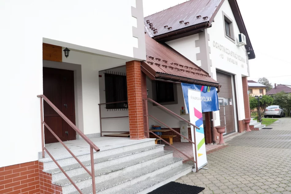 Zmodernizowano budynek remizy OSP w Starej Wsi - zdjęcie 16