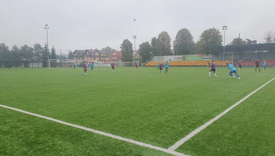Weekend na piłkarskich boiskach - zdjęcie 1