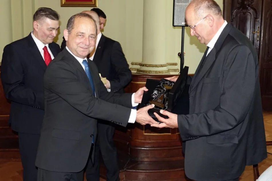 Jerzy Hybel i ks. Stanisław Ruchała - Ludzie Wielkiego Serca - zdjęcie 2