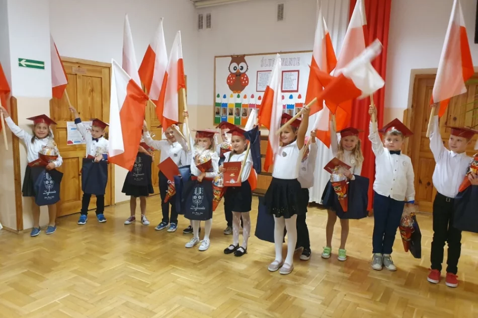 Doroczne święto szkoły w nieco innej formie. Uczcili patrona w rocznicę wyboru na Stolicę Piotrową - zdjęcie 14