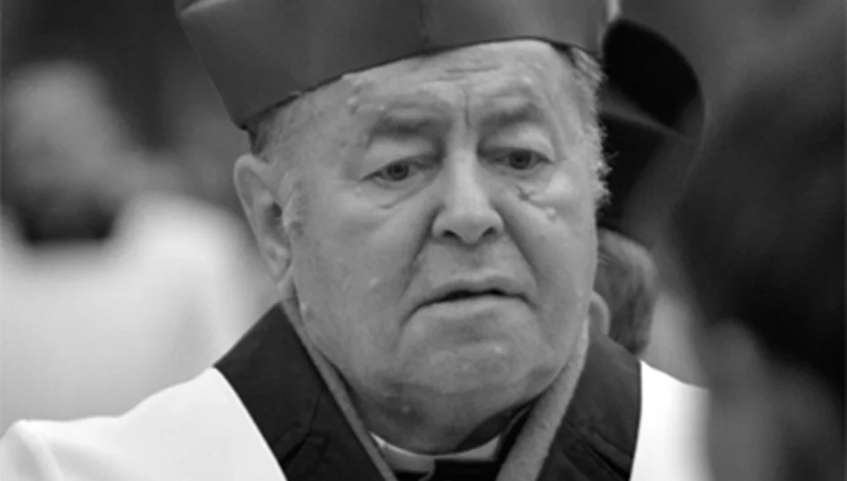 14 biskupów KEP zakażonych COVID-19 - jeden zmarł we wtorek - zdjęcie 1