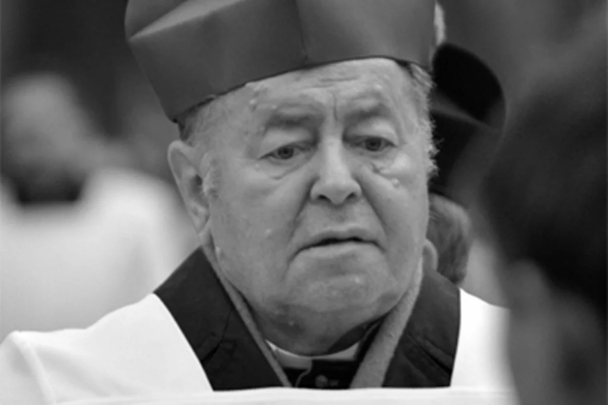 14 biskupów KEP zakażonych COVID-19 - jeden zmarł we wtorek