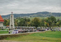 "Parafianie odczuwają teraz, czym jest osierocenie przez duchowego ojca, jakim jest proboszcz" - zdjęcie główne