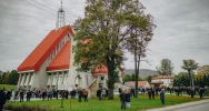 "Parafianie odczuwają teraz, czym jest osierocenie przez duchowego ojca, jakim jest proboszcz" - zdjęcie 2