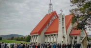 "Parafianie odczuwają teraz, czym jest osierocenie przez duchowego ojca, jakim jest proboszcz" - zdjęcie 3