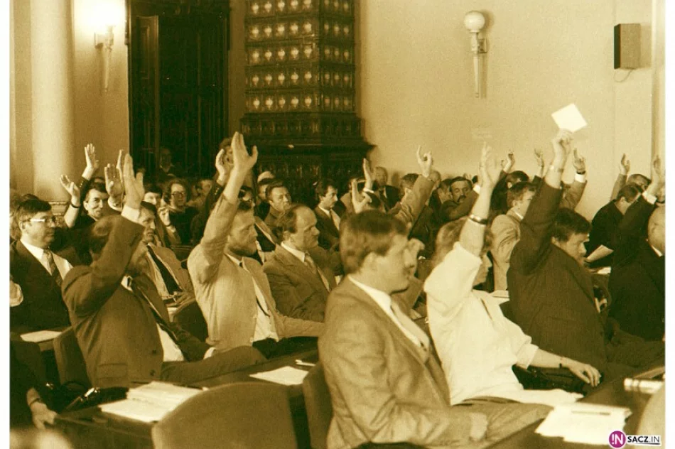 Gardząc wszystkim, co było przed nami... - 25 lat sądeckiego samorządu - zdjęcie 2