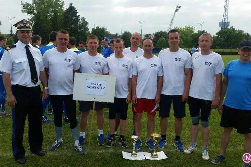 Puchary dla nszych strażaków w XVI Wojewódzkich Zawodach PSP w Sporcie Pożarniczym - zdjęcie 2