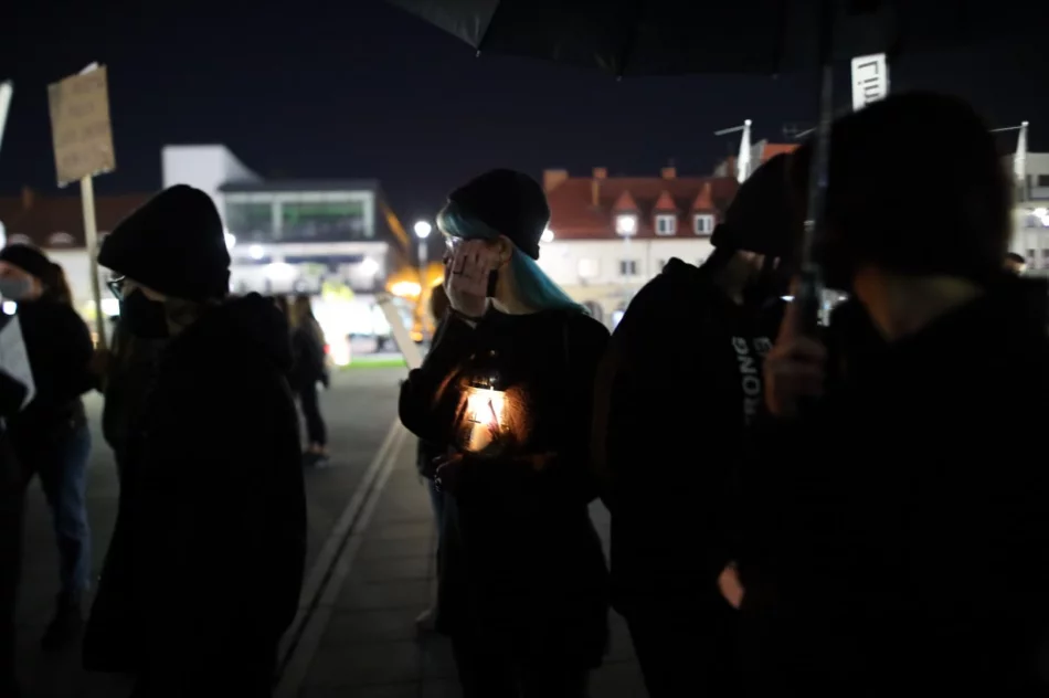 Manifestacje w Limanowej - relacja na żywo - zdjęcie 13