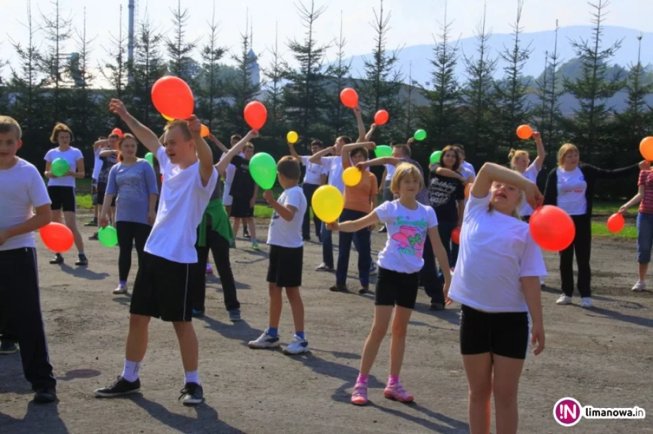 Niepełnosprawni uczniowie walczą w konkursie o 'Kolorowe Boisko'. Możesz im pomóc - zdjęcie 2