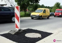 Fotointerwencja przypomniała o dziurze wokół studzienki - zdjęcie główne