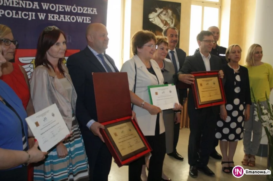 PCPR laureatem konkursu 'Przeciw Przemocy' - zdjęcie 2