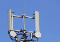 Operator uruchomił stację bazową na budynku urzędu - zdjęcie główne