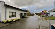 Wejścia na cmentarze otwarte, policja pilnuje Bazyliki - zdjęcie 3