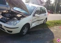 Zderzenie na 'krajówce', dwie osoby zostały poszkodowane - zdjęcie główne