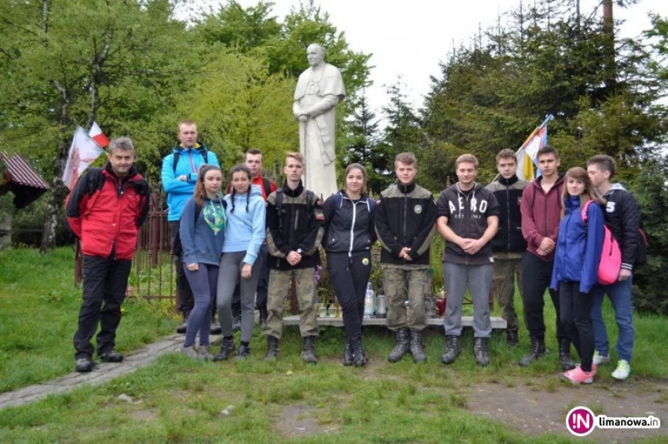 Trzy dni maszerowali Szlakami Papieskimi - zdjęcie 2