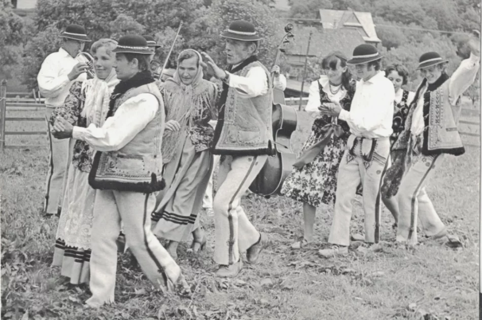 Zespół regionalny obchodzi jubileusz. Od pół wieku promują lokalny folklor - zdjęcie 3