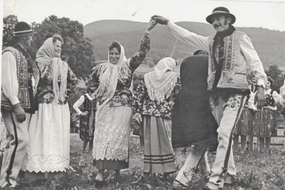 Zespół regionalny obchodzi jubileusz. Od pół wieku promują lokalny folklor - zdjęcie 4