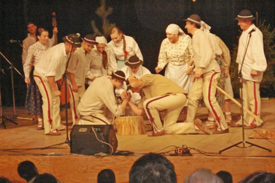 Zespół regionalny obchodzi jubileusz. Od pół wieku promują lokalny folklor - zdjęcie 10