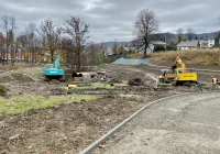 Ciężarówka potrąciła 76-latkę, kobieta w ciężkim stanie trafiła do szpitala - zdjęcie główne