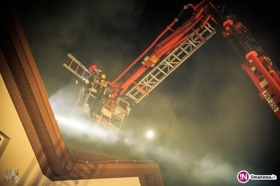 Pożar biurowca przy ulicy Krakowskiej - zdjęcie 3