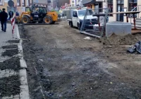 Miasto dołoży powiatowi do budowy chodnika - ma być taki, jak w rynku - zdjęcie główne