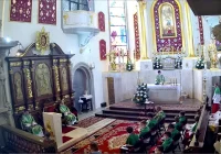 W kraju wizja kolejnego lockdownu, tymczasem parafia rozsyła organistów i kościelnych z opłatkami do domów parafian - zdjęcie główne