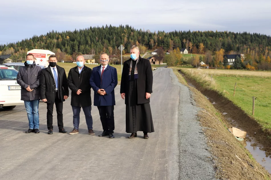 Zakończył się remont drogi Siekierczyna - Podlas  - zdjęcie 8