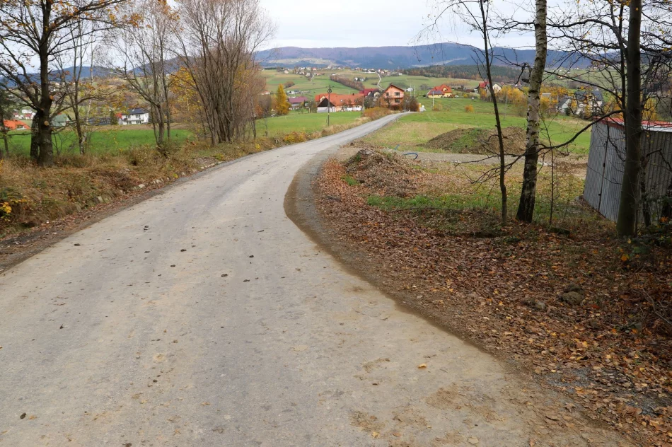 Zakończył się remont drogi Siekierczyna - Podlas  - zdjęcie 20