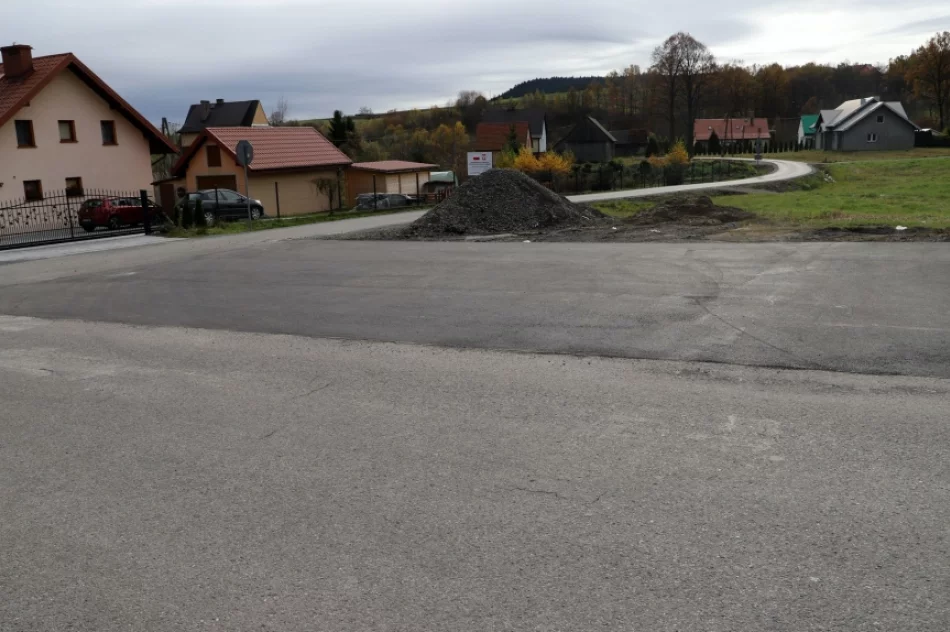 Za niespełna 2 mln zł przebudowano 3 km drogi - zdjęcie 13