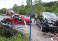 Auta do kasacji - wypadek w Łącku - zdjęcie główne