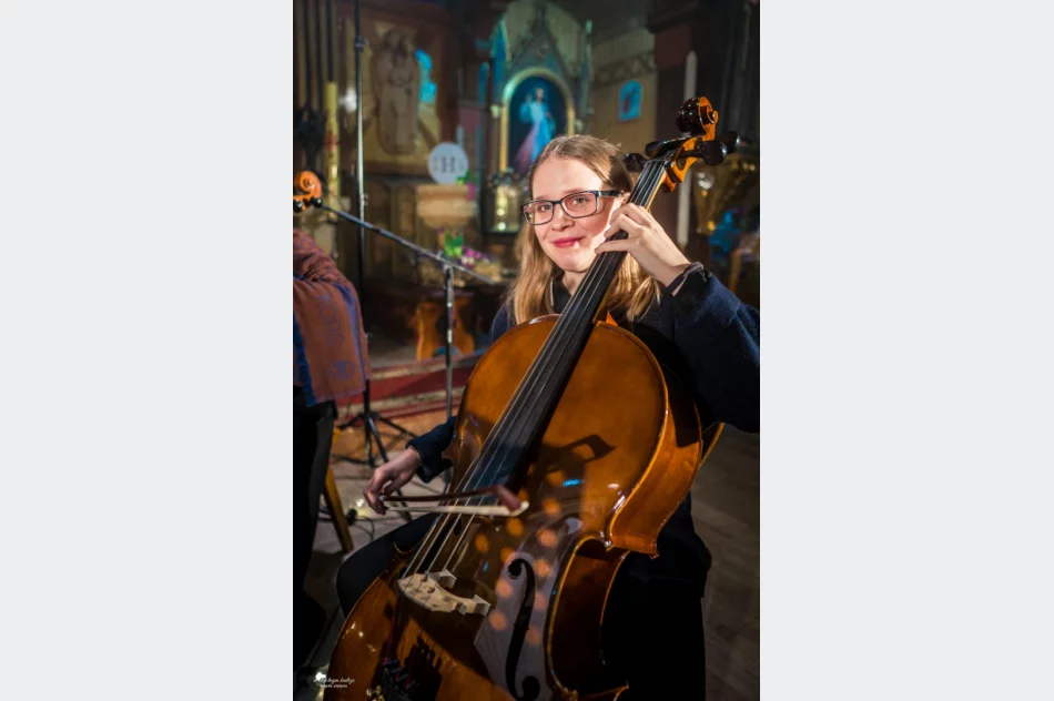 "Myśląc Ojczyzna" kompozycja Sebastiana Szymańskiego do słów poematu Karola Wojtyły - zdjęcie 10