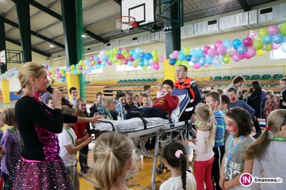 Świetna zabawa w szkole - zdjęcie 4