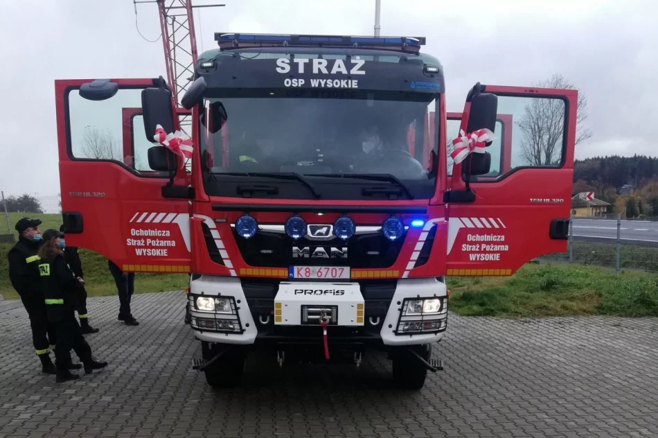 Po raz pierwszy jednostka OSP z 50-letnią historią ma fabrycznie nowy samochód - zdjęcie 4