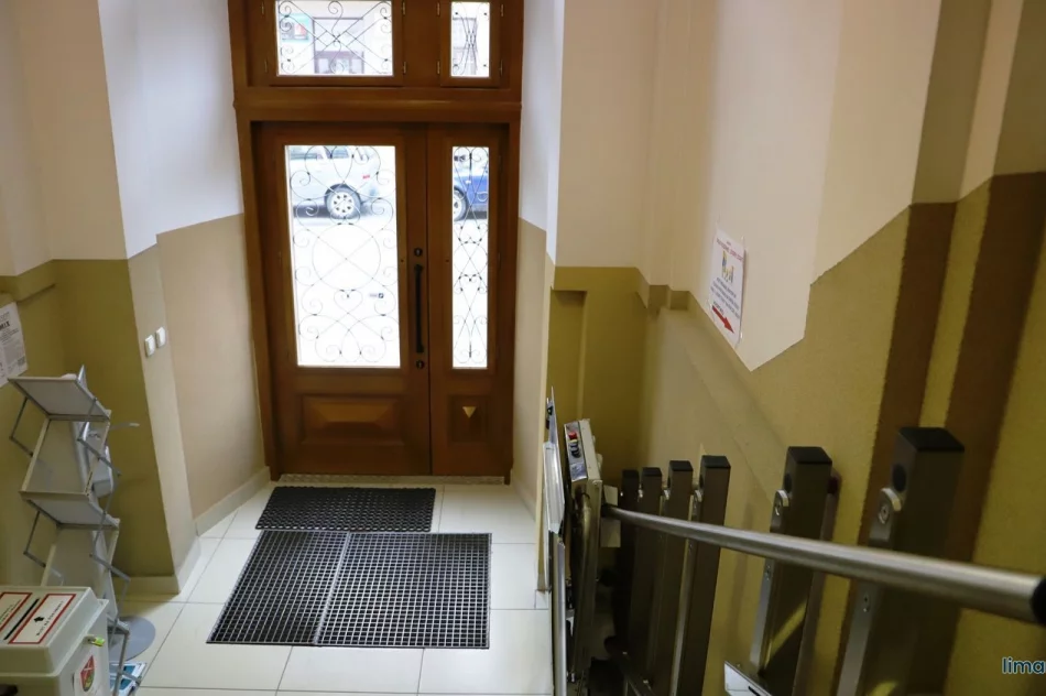 Urząd coraz bardziej przyjazny osobom niepełnosprawnym - zdjęcie 6