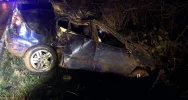 18-latek stracił panowanie, samochód dachował - zdjęcie 3
