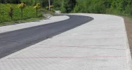 Wieś ma nowe centrum - powstały parkingi, wyremontowano drogi - zdjęcie 2