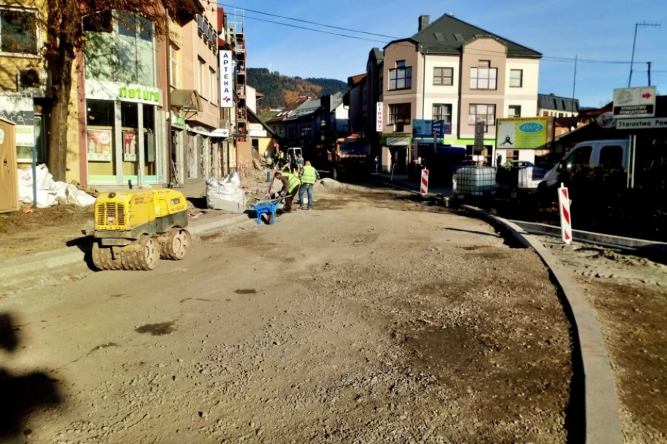 Piesi lawirują między wykopami i koparkami - zdjęcie 3