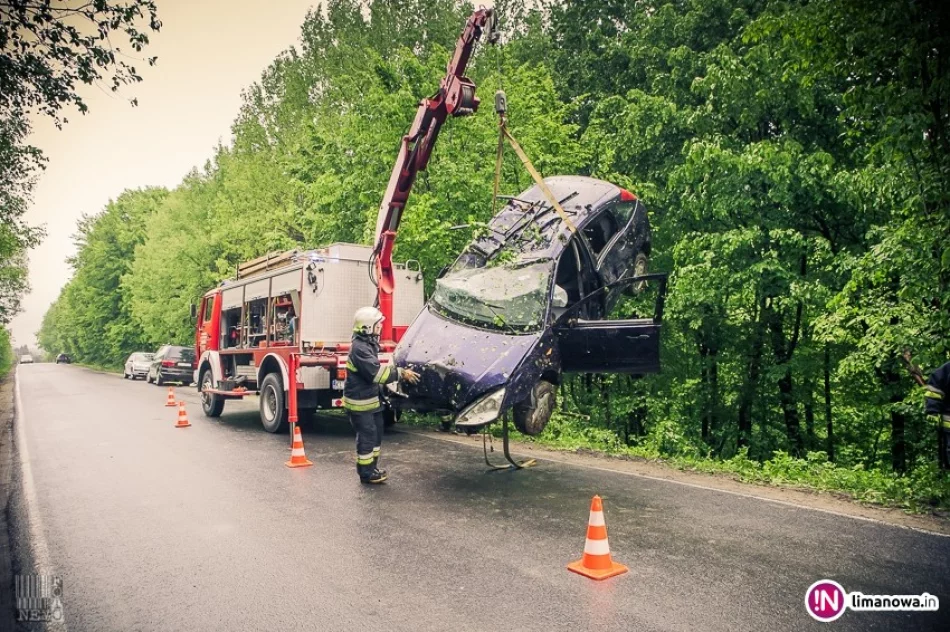 23-letnia kierująca opuściła szpital, za kolizję dostała mandat - zdjęcie 4